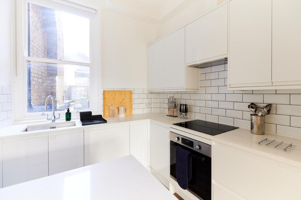 The Fulham Escape - Alluring 5Bdr Flat ロンドン エクステリア 写真